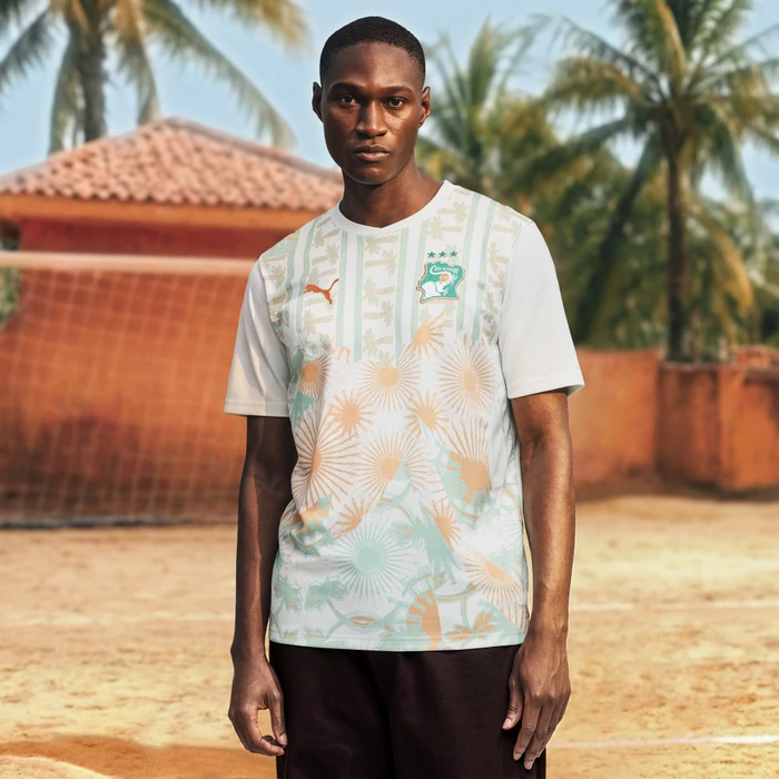 Puma FIFA WM 2026 Elfenbeinküste Auswärtstrikot kurzarm puma white/warm chestnut (Herren)