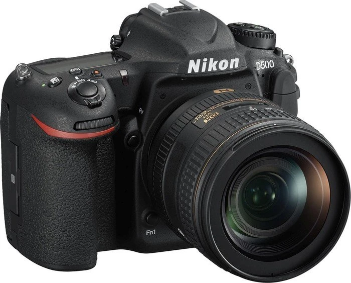 Nikon D500 mit Objektiv Fremdhersteller