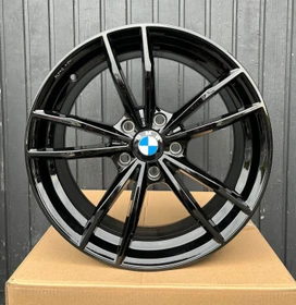 Ultra Wheels Bay 8.0x18 5/112 ET28 (verschiedene Farben)