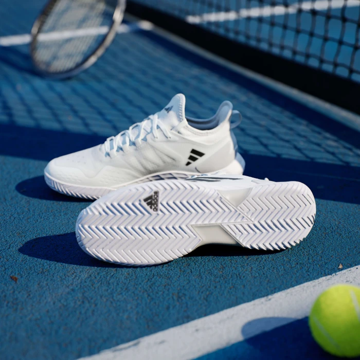 adidas Adizero Ubersonic 4.1 cloud white/core black/matte silver