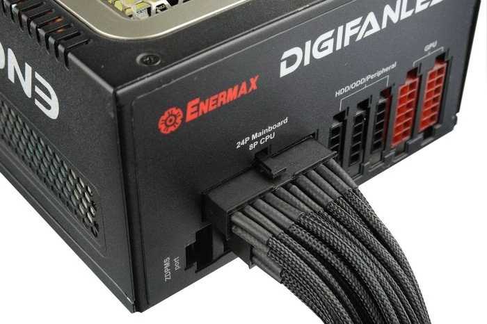 Enermax Digifanless 550W, ATX 2.4