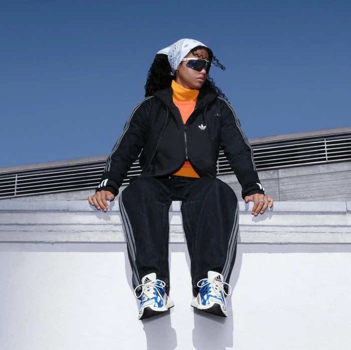 adidas Adistar XLG 2.0 hi-res blue/core black/off white