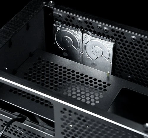 Raijintek Ophion, schwarz, Glasfenster, Mini-ITX