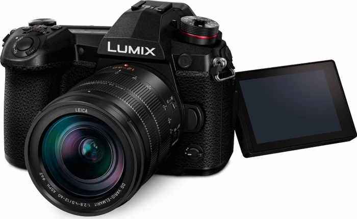 Panasonic Lumix DC-G9 mit Objektiv Leica DG Vario Elmarit 12-60mm 2.8-4.0 ASPH