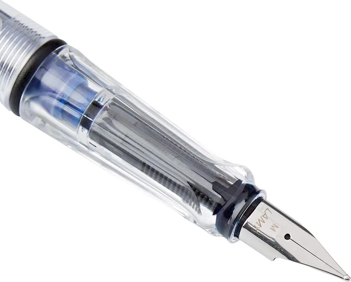 Lamy safari vista transparent, rechte Hand, mittel