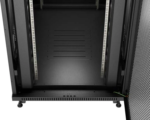 Lanberg 19" Rackschrank 47HE, freistehend, V2, Gitternetztür, IP20, RAL 9004, 1200mm tief
