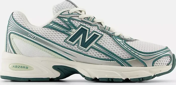 New Balance 740 white/marsh green/sea salt