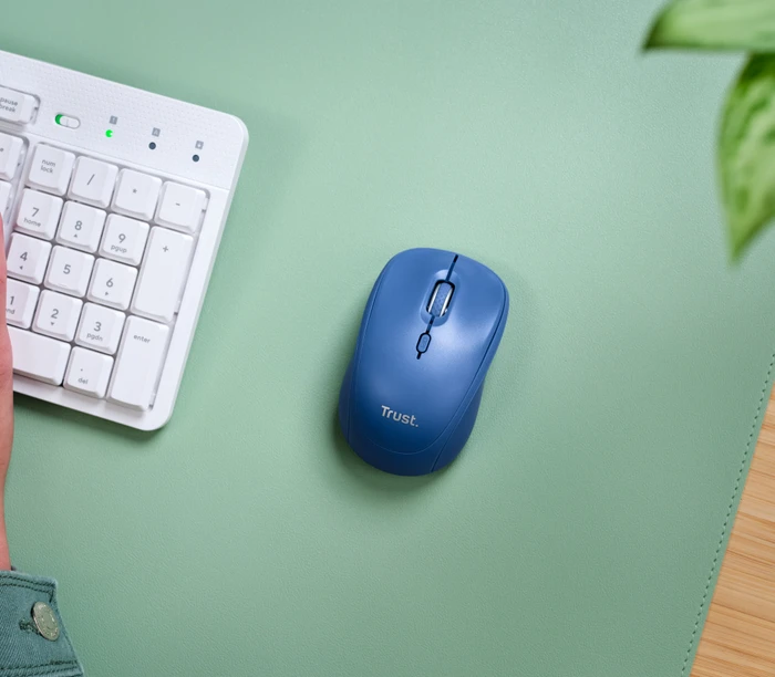 Trust Yvi+ Compact Multi-Device Wireless Mouse blau, USB/Bluetooth