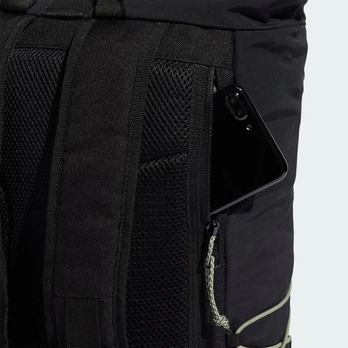 adidas City Explorer black/aurora ink/tent green