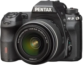 Pentax K-3 schwarz mit Objektiv smc DA 18-55mm 3.5-5.6 AL WR