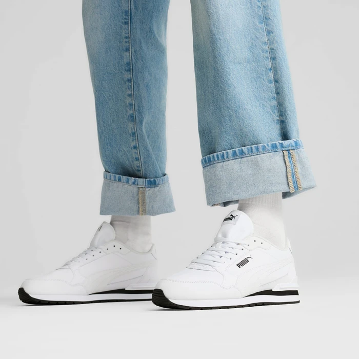 Puma ST Runner v4 Leather puma white/puma black