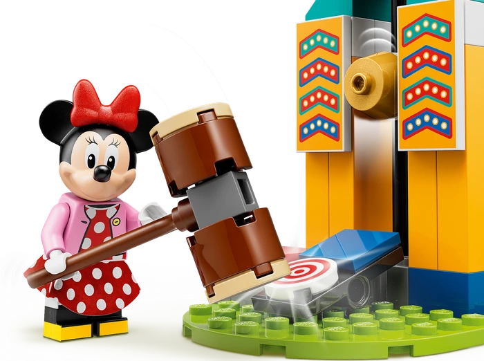 LEGO Disney Mickey and Friends - Micky, Minnie und Goofy auf dem Jahrmarkt