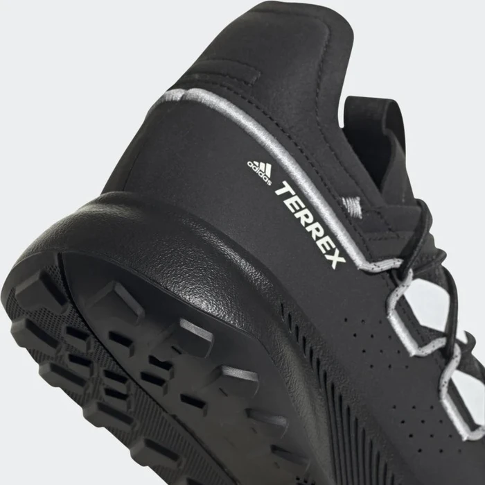 adidas Terrex Voyager 21 Travel core black/chalk white/grey two (Herren)
