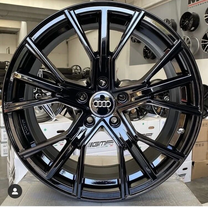 Avus Racing AF18 9.0x20 5/112 ET33 (verschiedene Farben)
