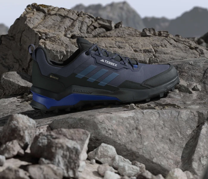 adidas Terrex AX4 GTX shadow navy/wonder steel/semi lucid blue (Herren)