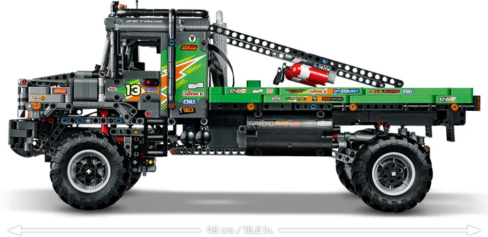 LEGO Technic - 4x4 Mercedes-Benz Zetros Offroad-Truck