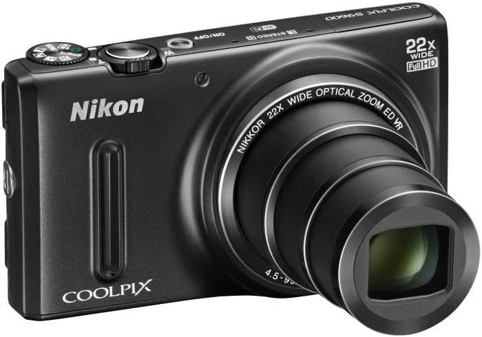 Nikon Coolpix S9600 schwarz