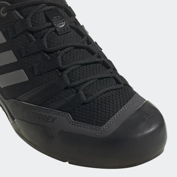 adidas Terrex Swift Solo core black/grey three
