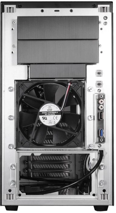 Lian Li PC-A05FNA silber, schallgedämmt