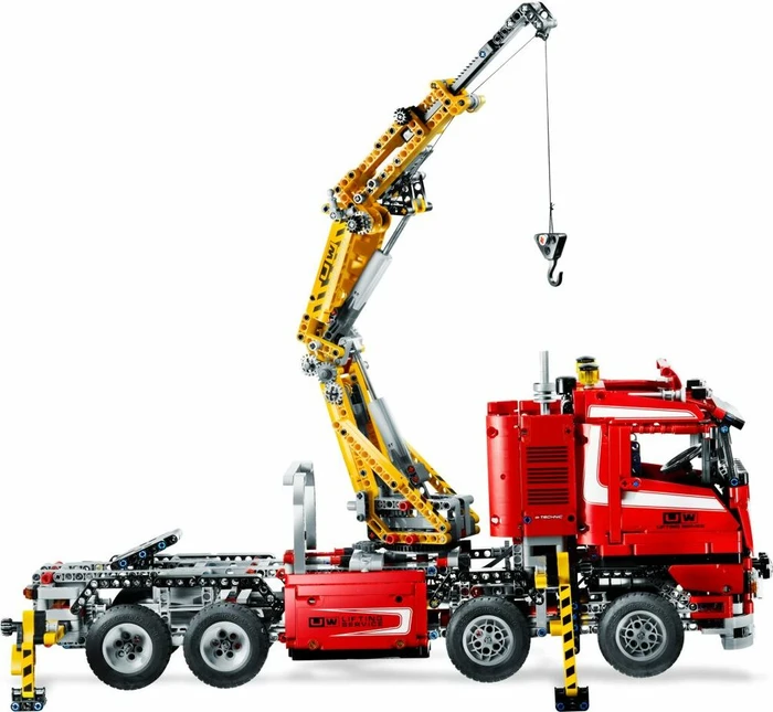 LEGO Technic - Truck mit Power Schwenkkran