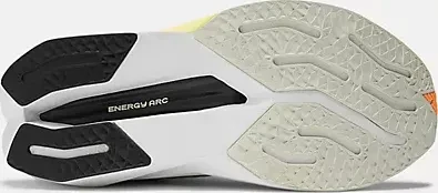New Balance FuelCell SuperComp Trainer v3 angora/hot mango/black (Herren)
