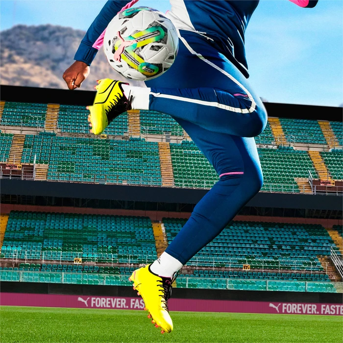 Puma King Ultimate FG/AG electric lime/puma black/poison pink (Damen)