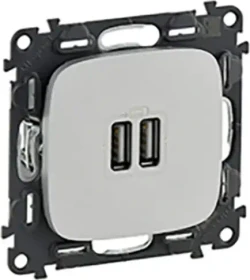 Legrand Valena Allure USB-Ladedose 2400mA, aluminium
