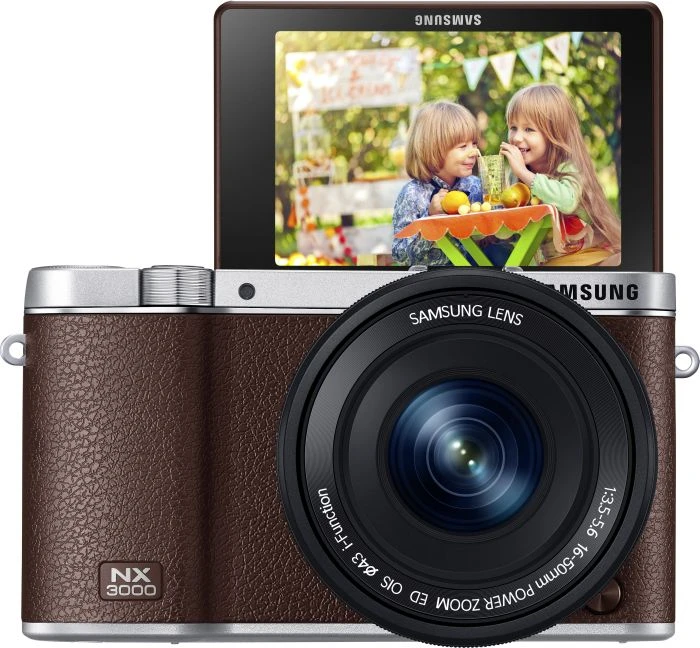 Samsung NX3000 braun mit Objektiv NX 16-50mm 3.5-5.6 ED PZ OIS i-Function