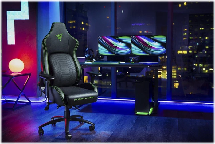 Razer Iskur Gamingstuhl, schwarz/grün