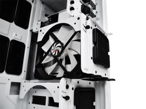NZXT Switch 810 weiß, Acrylfenster