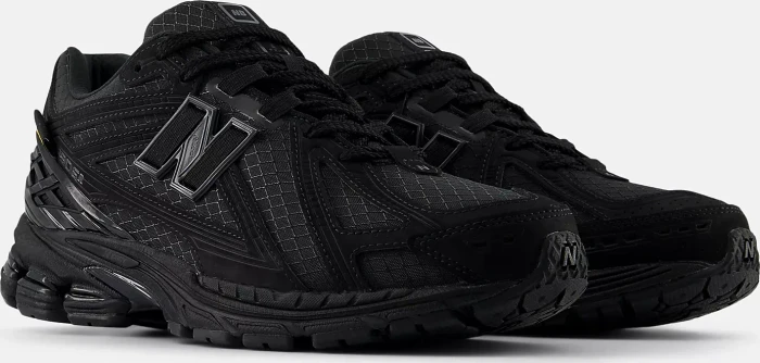 New Balance 1906R black/magnet