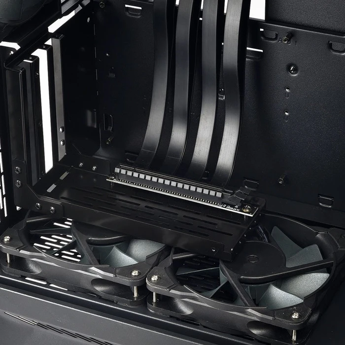 Lian Li Riser Card, inkl. PCI-Slot Blende für LANCOOL II, gewinkelt, PCIe 3.0, 200mm, schwarz