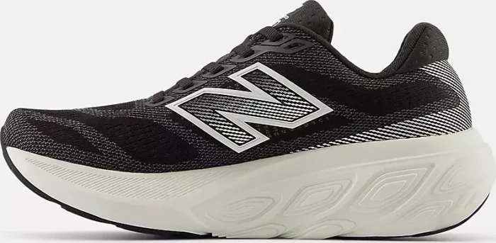 New Balance Fresh Foam X 880v15 black cement/sea salt/silver metallic (Damen)