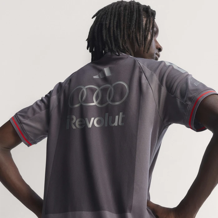 adidas Audi Revolut F1 Team Driver Authentic Funktionsshirt kurzarm grey strata/iorn metallic (Herren)