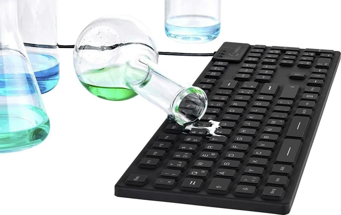 Renkforce Wasserdichte Industrietastatur, IP68, PS/2 & USB, DE