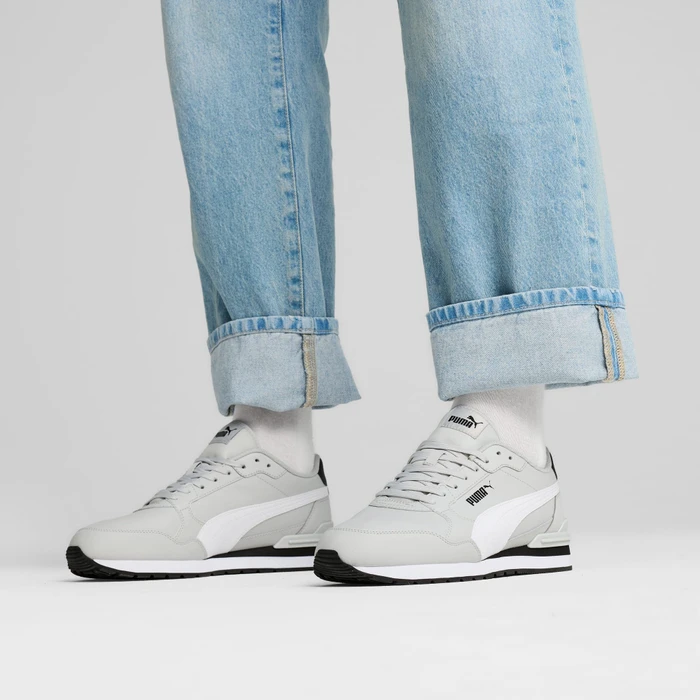 Puma ST Runner v4 Leather cool light gray/puma white/puma black