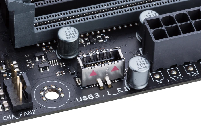 ASUS ROG Crosshair VI Hero (AMD AM4)