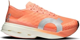 On Cloudboom Strike sunstone/white (Herren)