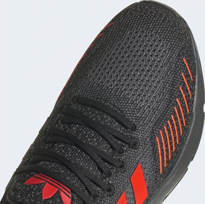 adidas Swift Run 22 core black/solar red/grey five