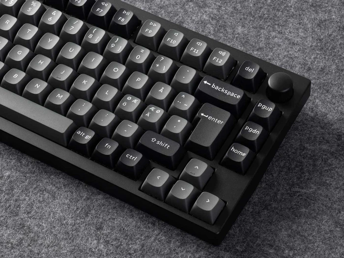 Keychron Lemokey P1 Pro, Carbon Black, 75%, LEDs RGB, Keychron Super BROWN, USB/Bluetooth, ND