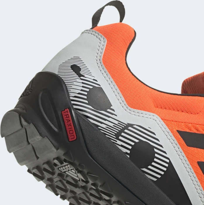 adidas Terrex Swift Solo 2.0 impact orange/core black/crystal white
