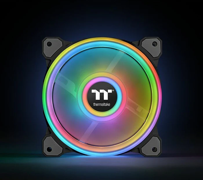 Thermaltake Riing Quad 14 RGB Radiator Fan TT Premium Edition schwarz, LED-Steuerung, 140mm, 3er-Pack