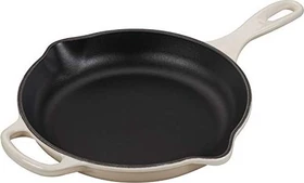 Le Creuset Signature Gusseisen Brat-/Servierpfanne rund 23cm meringue