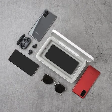 Samsung ITFIT UV-Desinfektionsbox mit induktiver Ladefunktion weiß