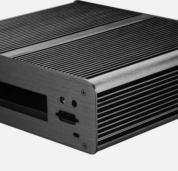 Akasa Euler T Plus, Mini-ITX