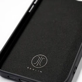 JT Berlin Pankow Soft Case für Apple iPhone 16 Pro Max schwarz