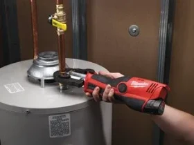 Milwaukee M12 HPT-202C U-Set Akku-Presswerkzeug inkl. Koffer + 2 Akkus 2.0Ah