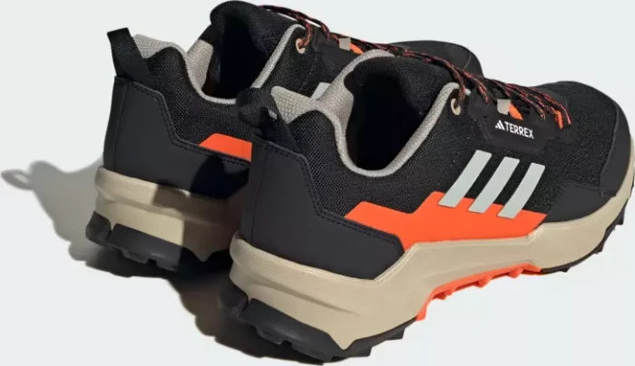 adidas Terrex AX4 core black/wonder silver/impact orange (Herren)