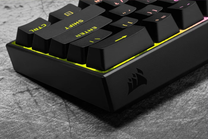 Corsair Gaming K65 RGB Mini, 60%, schwarz, MX SPEED RGB Silver, USB, DE