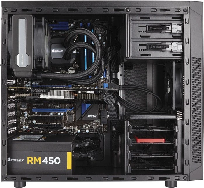 Corsair Carbide Series 100R Silent Edition, schallgedämmt